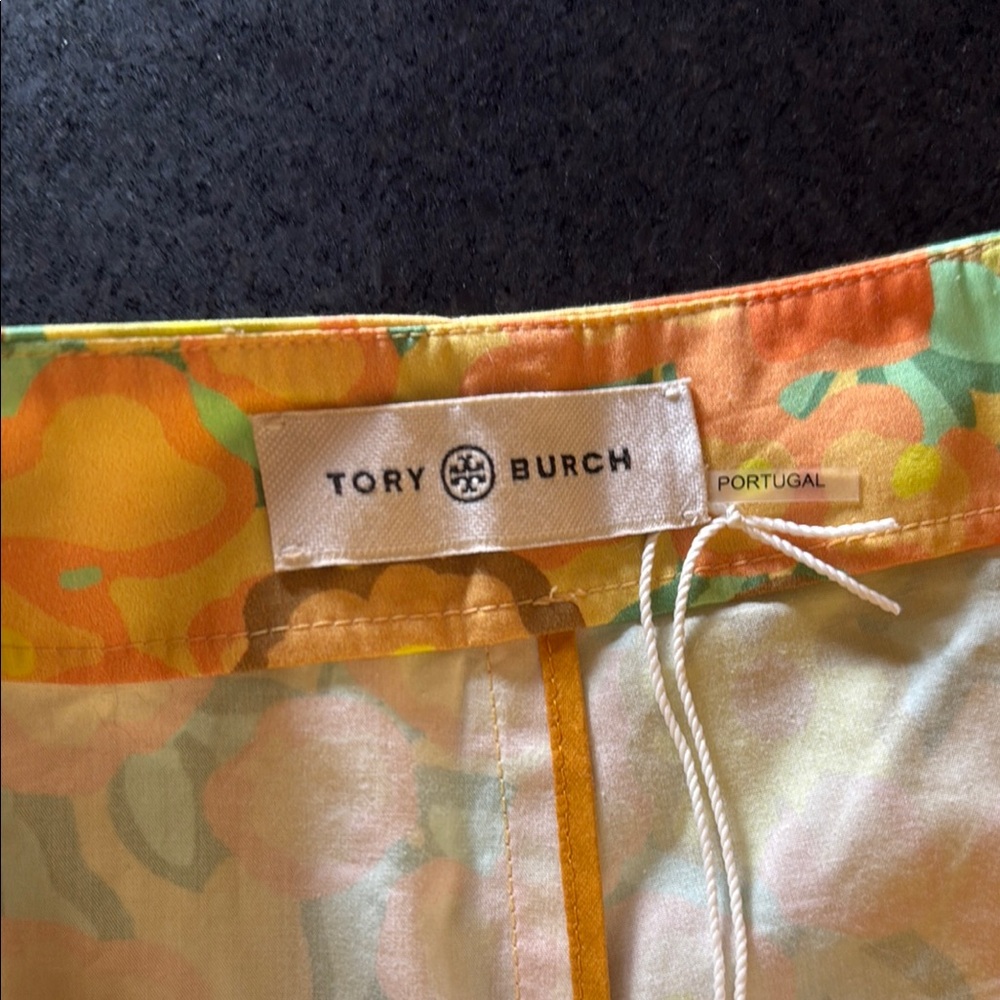 Tory Burch Floral A-Line Skort Size 4 - Picture 3 of 6